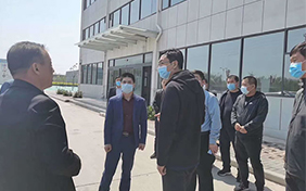 熱烈歡迎縣委石書記一行來中澤新材料考察指導
